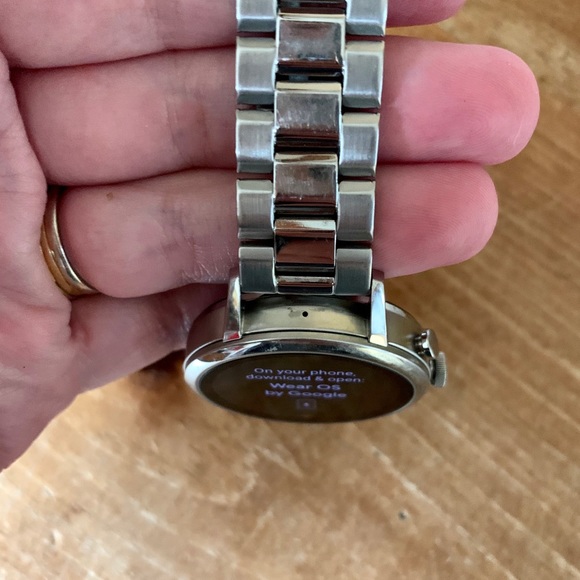 Fossil Gen 4 Watch - Picture 4 of 5